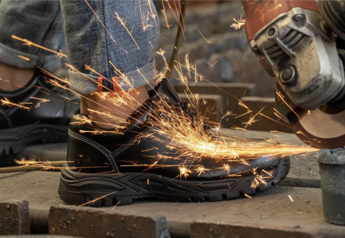 Chaussures de sécurité résistantes à la chaleur